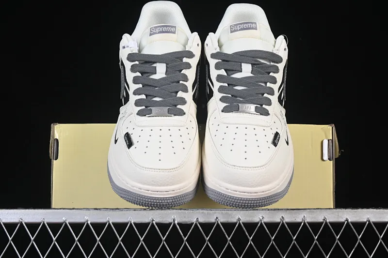 All categories Nk Air Force 1 Air Force series Nk Air Force 1 Low Air Force low top Nike Air Force 1'07 Low Supreme joint graffiti beige gray Air Force 1 low top casual sneakers QW5606-272